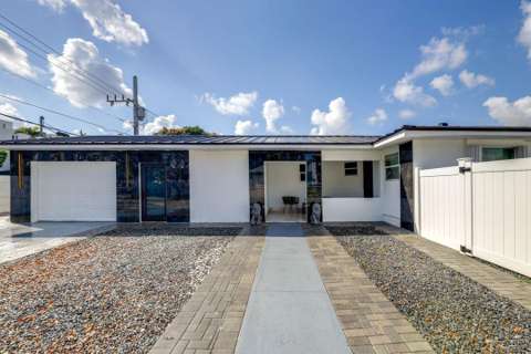 400 SE 7Th Street, home for sale on SE 7Th Street