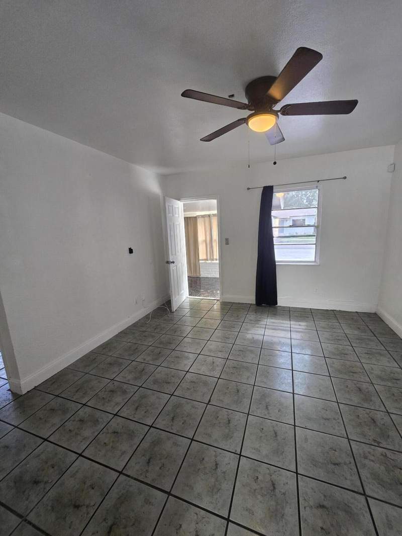 3 bedroom Single Family Residence at 2513 Grant Street, Hollywood Terrace, Hollywood — photo 4