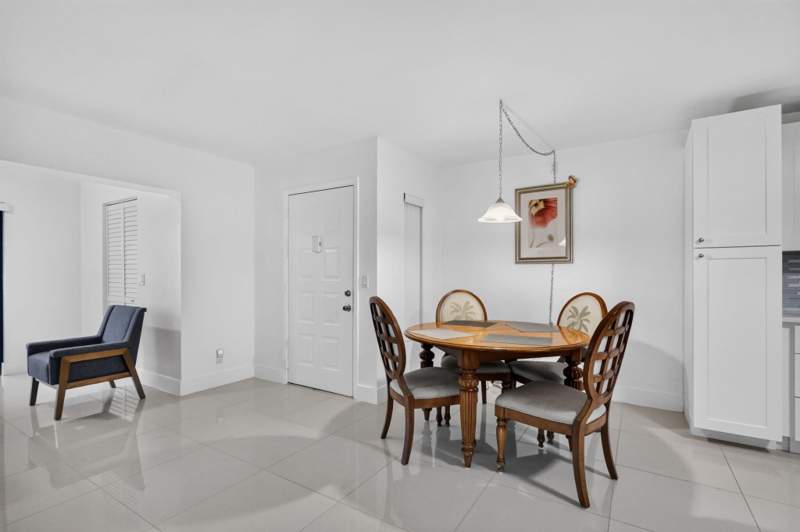 2 bedroom Condominium at 528 Shady Pine Way #B1, Pine Ridge North I Condo, Greenacres — photo 2