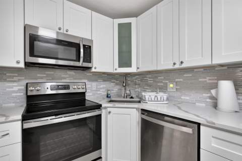 528 Shady Pine Way #B1, Greenacres FL - photo 12 of 34
