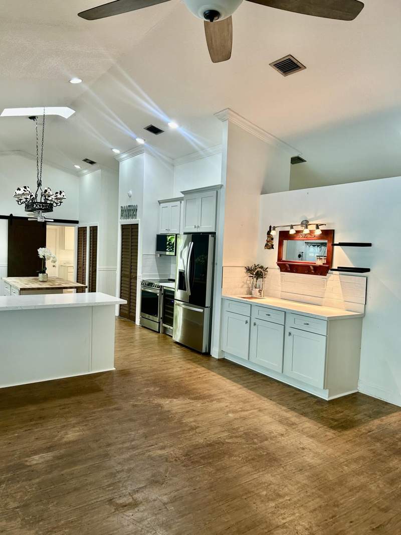 4 bedroom Single Family Residence at 5500 SW 67th Terrace, Everglade Sugar & Land Co, Davie — photo 3
