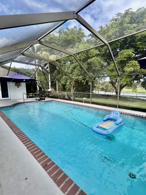 5500 SW 67th Terrace, Davie FL - photo 11 of 13