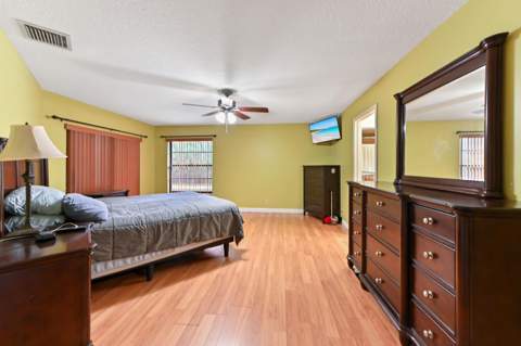 8621 Winnipesaukee Way, Lake Worth FL - photo 22 of 39