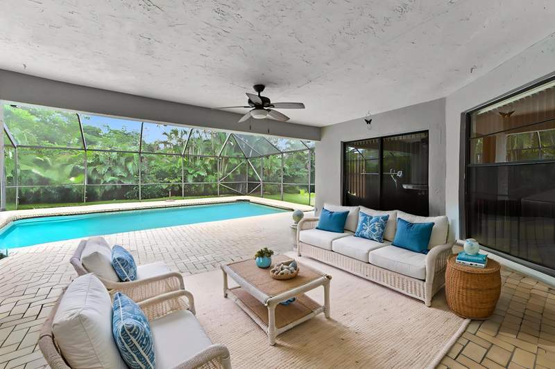 3 bedroom Single Family Residence at 8621 Winnipesaukee Way, Lakes of Sherbrooke, Lake Worth — photo 5