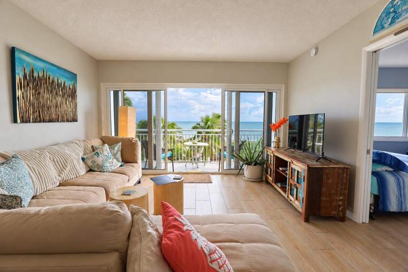 2 bedroom Condominium at 710 N Ocean Boulevard #307, The Breakers Condominiums, Pompano Beach — photo 3