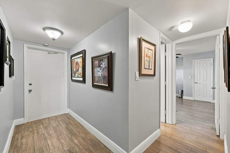 2 bedroom Condominium at 3535 Broken Woods Drive #404, Briarwood Club Condo 2, Coral Springs — photo 4