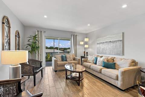 3535 Broken Woods Drive #404, Coral Springs FL - photo 14 of 48