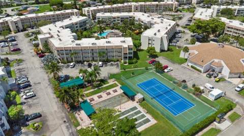 6770 Royal Palm Boulevard #305L, Margate FL - photo 17 of 33