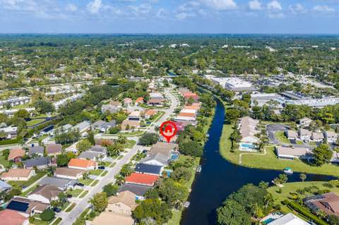 740 Lake Wellington Drive, Wellington FL - photo 18 of 48