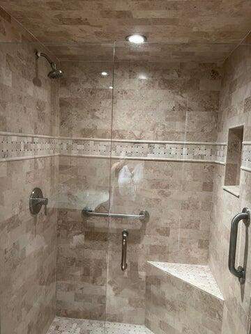 11234 Green Lake Drive #102, Boynton Beach FL - photo 7 of 12