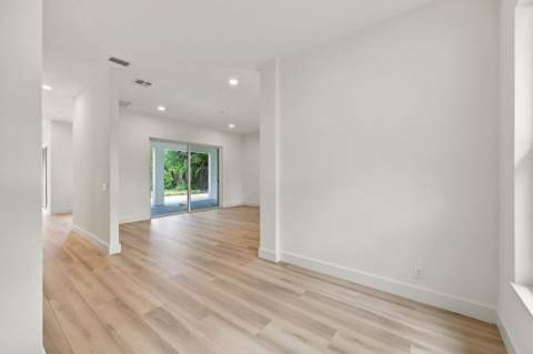 6114 Winding Lake Drive, Jupiter FL - photo 15 of 74