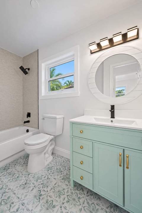 2010 Avenue H, Riviera Beach FL - photo 11 of 14
