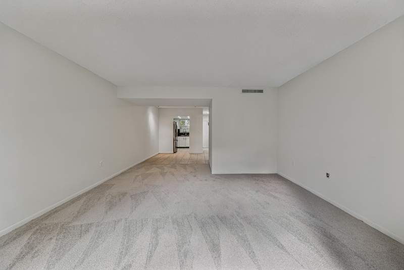 2 bedroom Condominium at 803 W Oakland Park Boulevard #A5, Racquet Club, Oakland Park — photo 2