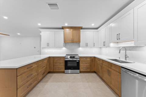 162 SE 27th Way, Boynton Beach FL - photo 7 of 33