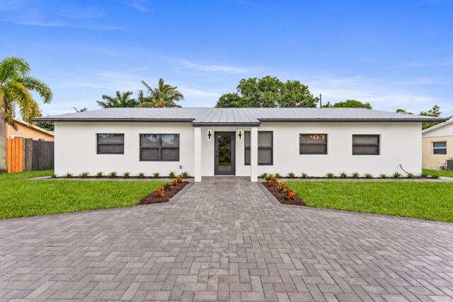 3 bedroom Single Family Residence at 162 SE 27th Way, Seacrest Estates, Boynton Beach — photo 1