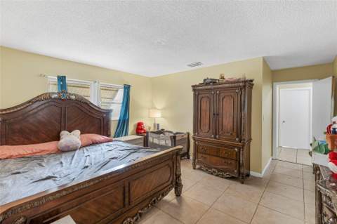 970 SW 67th Avenue, North Lauderdale FL - photo 13 of 20