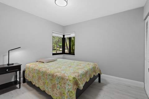 9325 N Chelsea Drive, Plantation FL - photo 12 of 20