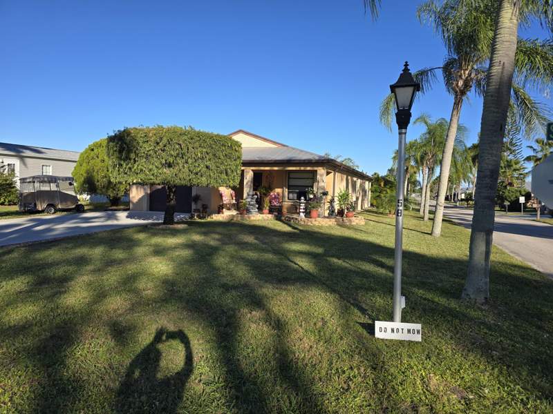 2 bedroom Single Family Residence at 20 Silver Oak Drive, Spanish Lakes One Leasehold Estates, Port St. Lucie — photo 3