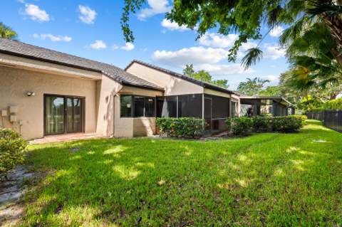 9325 N Chelsea Drive, Plantation FL - photo 18 of 20