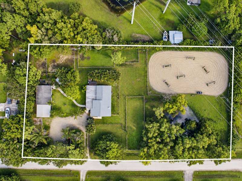 3 bedroom Single Family Residence at 13697 66th Street, The Acreage, The Acreage — photo 1