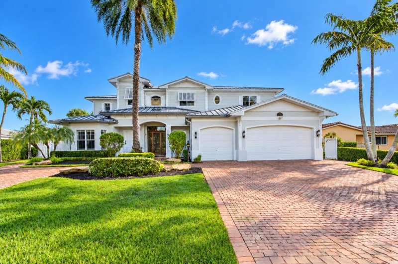 5 bedroom Single Family Residence at 900 SE 6th Avenue, Cypress Isles Estates First Add, Pompano Beach — photo 1