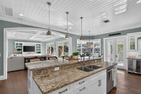 900 SE 6th Avenue, Pompano Beach FL - photo 22 of 102