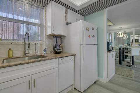 1810 New Palm Way #411, Boynton Beach FL - photo 14 of 40