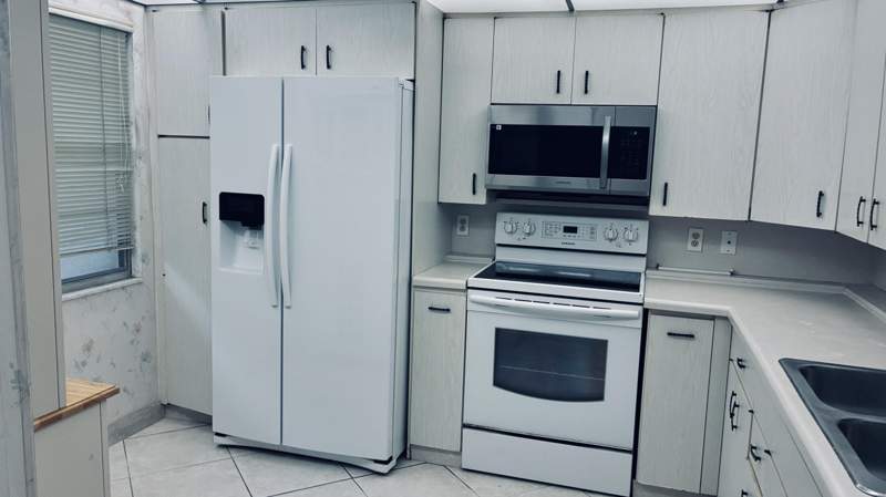 2 bedroom Condominium at 2502 Antigua Terrace #G1, Antigua Village I D Condo, Coconut Creek — photo 2