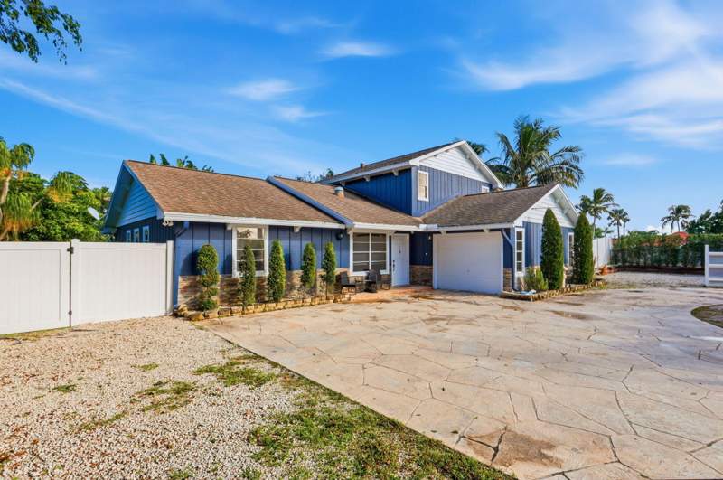 3 bedroom Single Family Residence at 9220 Lawrence Road, West Boynton 1, Boynton Beach — photo 3