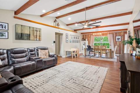 9220 Lawrence Road, Boynton Beach FL - photo 7 of 49