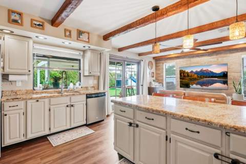 9220 Lawrence Road, Boynton Beach FL - photo 14 of 49