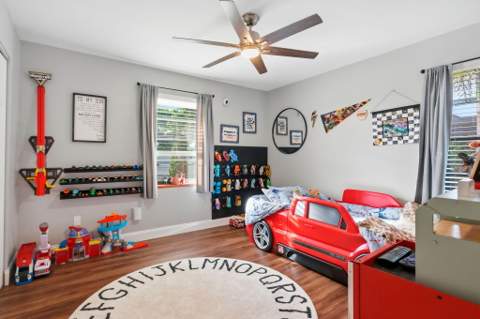 9220 Lawrence Road, Boynton Beach FL - photo 19 of 49