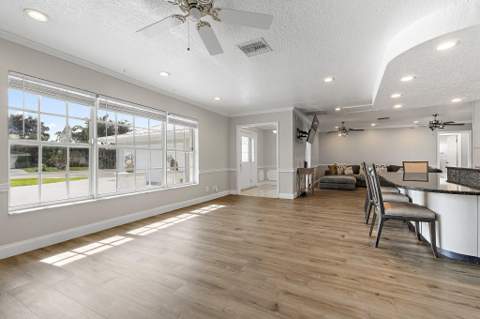 4837 Holly Drive, Palm Beach Gardens FL - photo 9 of 44