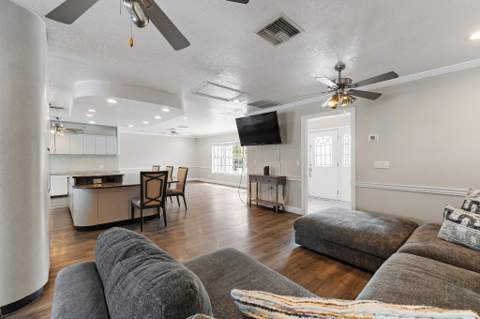 4837 Holly Drive, Palm Beach Gardens FL - photo 13 of 44