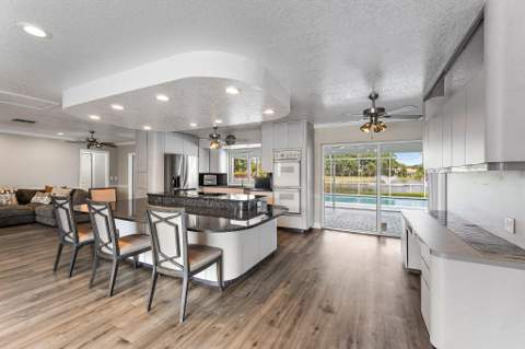 4837 Holly Drive, Palm Beach Gardens FL - photo 16 of 44