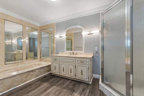 4837 Holly Drive, Palm Beach Gardens FL - photo 21 of 44