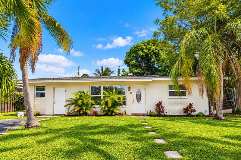 4 bedroom Single Family Residence at 1940 NW 1st Terrace, Kendall Green Sec, Pompano Beach — photo 2