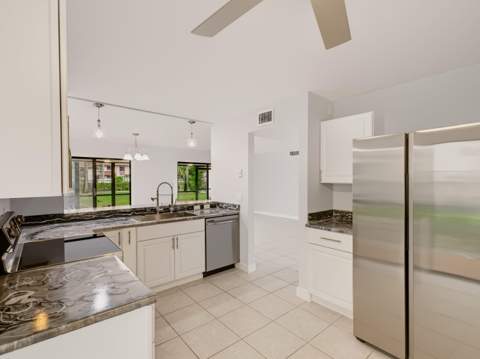 10772 Bahama Palm Way #101, Boynton Beach FL - photo 8 of 54