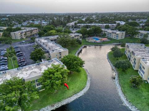 5940 NW 64th Avenue #101, Tamarac FL - photo 19 of 24