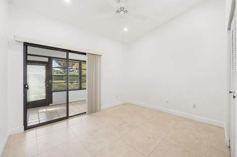 493 Iron Forge Court, Royal Palm Beach FL - photo 14 of 24