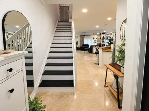 8834 S Isles Circle, Tamarac FL - photo 6 of 40
