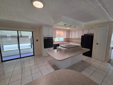 8187 Blackbead Court, Port St. Lucie FL - photo 10 of 35
