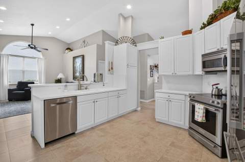 9524 Lake Serena Drive, Boca Raton FL - photo 17 of 85