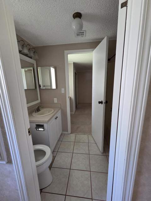 8187 Blackbead Court, Port St. Lucie FL - photo 11 of 35
