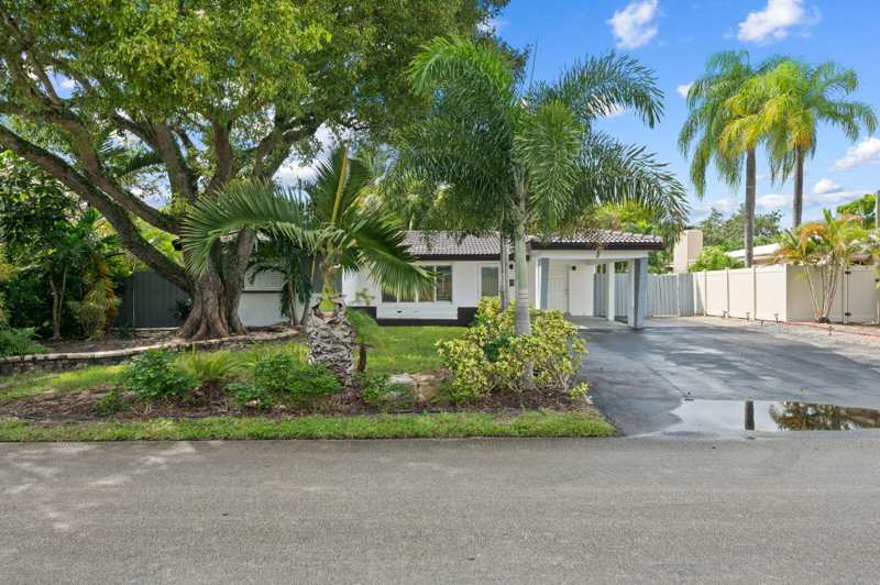 3 bedroom Single Family Residence at 4031 NE 15th Avenue, Coral Heights Sec 2, Oakland Park — photo 1