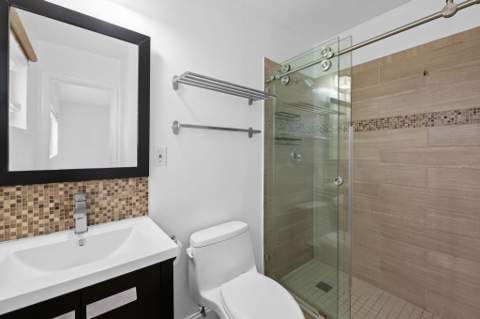 4031 NE 15th Avenue, Oakland Park FL - photo 17 of 26