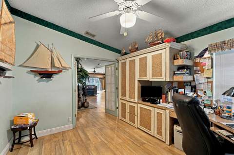 8291 Lake Cypress Road, Lake Worth FL - photo 15 of 34