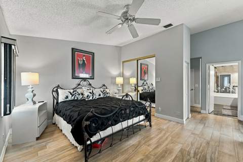 8291 Lake Cypress Road, Lake Worth FL - photo 20 of 34