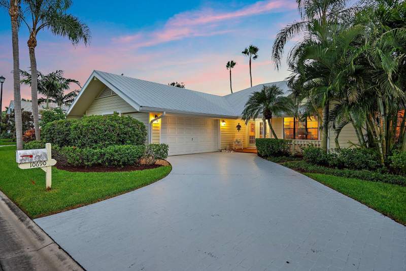 3 bedroom Single Family Residence at 10690 SE Jupiter Narrows Drive, Jupiter Narrows, Hobe Sound — photo 4