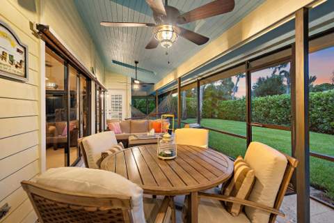 10690 SE Jupiter Narrows Drive, Hobe Sound FL - photo 10 of 47